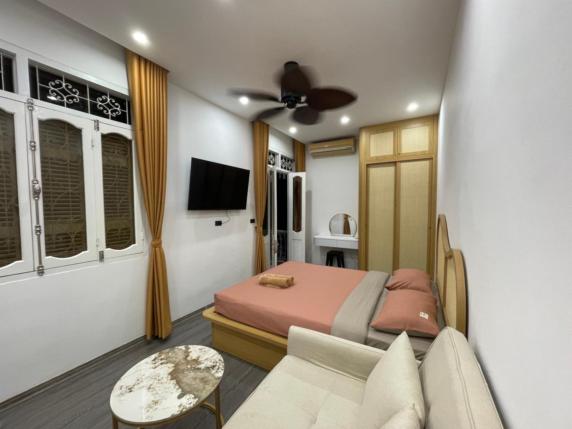 Laca Homestay Hangda Ханой Екстериор снимка